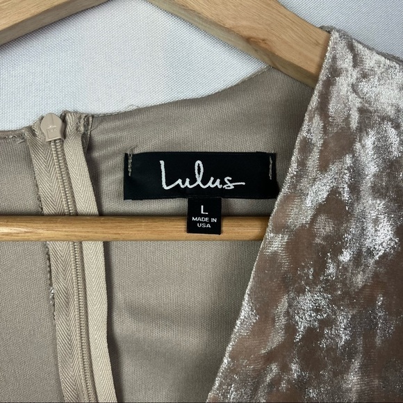 Lulu's Champagne Velvet Long Sleeve Mini Dress L - Picture 4 of 6